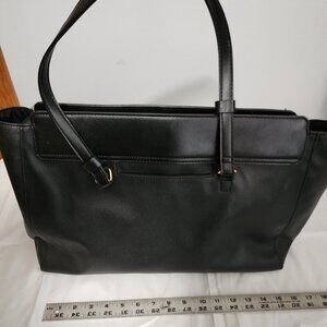 Black Structured Laptop Tote Bag – Professional Work Bag with Padded Compartment